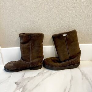 BearPaw Brown Women’s Winter Boots - Size 10